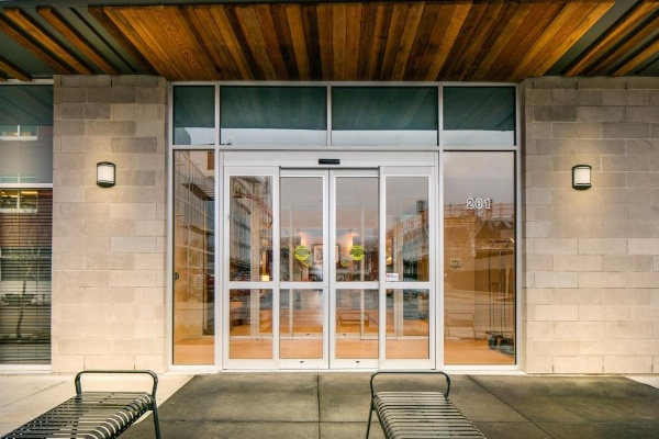 Staybridge Suites Des Moines Downtown image 17